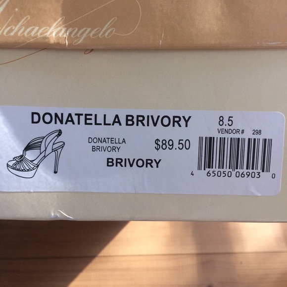 NWT Michaelangelo Donatella Bridal Rhinestone Heels - Picture 8 of 9